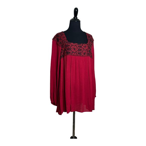 Susan Betro red black floral lace long sleeves tunic top size Large - Picture 8 of 8